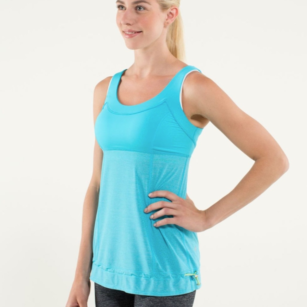 Lululemon Ta Ta Topper size 2